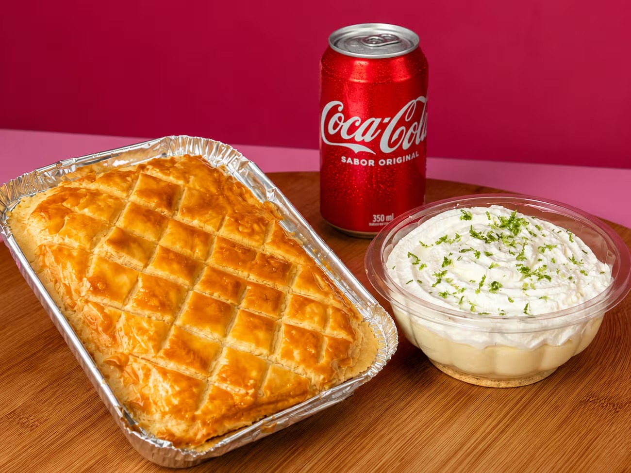 Empadão de frango 250 g, refrigerante e torta no pote, o combo de R$ 40